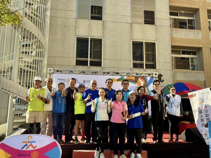 為公益而跑! 22縣市視障者接力路跑環島 為公益而跑! 22縣市視障者接力路跑環島