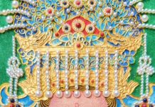 掐絲唐卡賞析(下) 海上女神媽祖唐卡:當民間信仰遇見唐卡語法,慈悲無分別、藝術無國界 掐絲唐卡賞析(下)-海上女神媽祖唐卡:當民間信仰遇見唐卡語法,慈悲無分別、藝術無國界