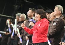 嘉義跨年晚會吸引25萬人潮 黃敏惠與市民齊迎2026 嘉義跨年晚會吸引25萬人潮 黃敏惠與市民齊迎2026