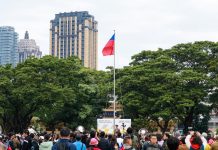 出席元旦升旗典禮 陳其邁感謝各界 盼持續為高雄發展努力 出席元旦升旗典禮 陳其邁感謝各界 盼持續為高雄發展努力