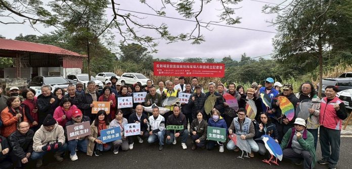 拒絕廢棄物掩埋場!埔里大聯盟集結-2-萬-3-千份民意 要求業者撤案 絕無商討空間! 拒絕廢棄物掩埋場!埔里大聯盟集結-2-萬-3-千份民意 要求業者撤案 絕無商討空間!