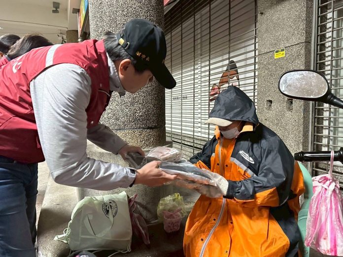 強烈大陸冷氣團來襲　新北啟動街友與獨居老人低溫關懷