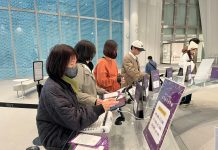 中市圖AI互動書展「時光未央.追憶未來」 邀民眾開啟閱讀新體驗 中市圖ai互動書展「時光未央.追憶未來」 邀民眾開啟閱讀新體驗