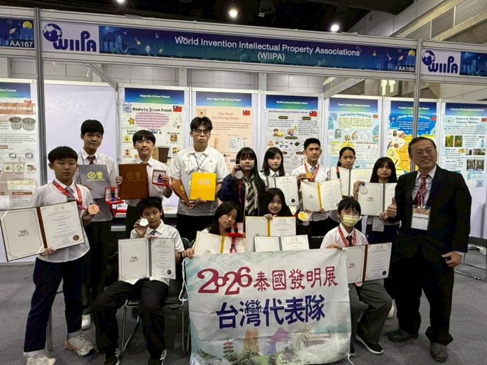 桃園會稽國中心發明社-曼谷國際展再創輝煌勇奪2金4銀2銅 桃園會稽國中心發明社-曼谷國際展再創輝煌勇奪2金4銀2銅