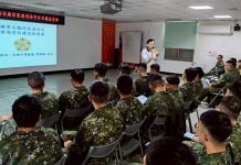 高雄市榮服處深入九曲堂營區權益宣導 強化官兵退役生涯銜接服務 高雄市榮服處深入九曲堂營區權益宣導 強化官兵退役生涯銜接服務