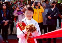 清水區玉京天公祖總廟龍鳳呈瑞龍柱完成大典 盧市長:感謝基金會深耕公益、回饋地方 清水區玉京天公祖總廟龍鳳呈瑞龍柱完成大典 盧市長:感謝基金會深耕公益、回饋地方