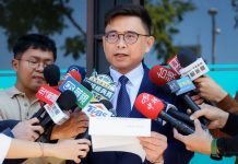 民進黨高雄市長初選結果出爐 賴瑞隆以0.62個百分點險勝 林岱樺表態不脫黨、支持提名人 民進黨高雄市長初選結果出爐 賴瑞隆以0.62個百分點險勝 林岱樺表態不脫黨、支持提名人