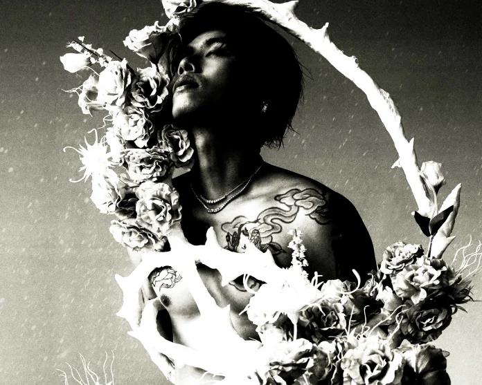 01_HowZ新專輯首度挑戰赤裸上身拍專輯視覺