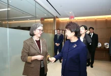 盧市長赴AIT華盛頓總部會晤國務院、戰爭部高級官員 深度交流國防預算與無人機產業鏈合作