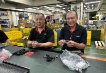 量身打造職場環境! 中市勞工局推職務再設計 助中高齡與身障者穩定就業