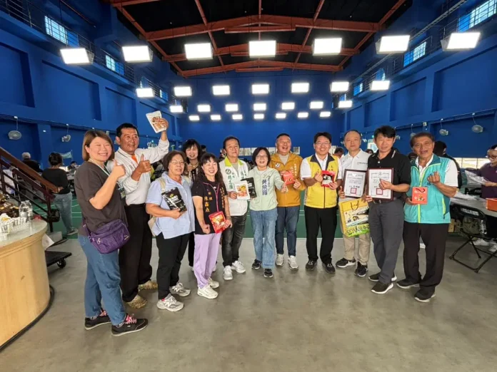 1區長楊明融強調未來區公所將持續整合醫療與社區資源推動多元健康促進活動打造健康友善且宜居的生活環境讓每一位市民都能安心生活健康老化