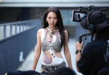 曾薀帆華麗回歸 拍MV搏命演出 登 7 層樓天橋對嘴 坐車門大演「玩命關頭」