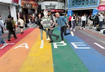 信樂團回歸舞台 取捨是藝術 衝突是過程 沒意見難成長