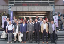 日本長野縣辰野町蒞臨埔里交流 櫻花植樹深化友好關係