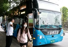 城際電動公車進校園 基隆女中學生通勤更安全舒適