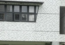 家長校園滑倒受傷 基隆教育處探視並協助理賠與改善工程