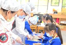 侯友宜宣布新北公私立國中小免費營養午餐 今年8/31上路 年投入48.4億經費