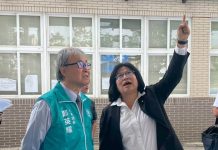 教長鄭英耀走訪嘉義市四校 王美惠助爭取校園改善經費